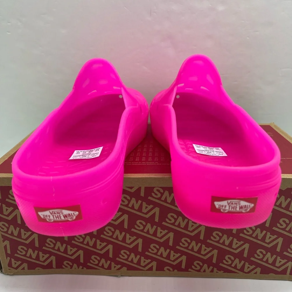 Vans Men’s Slip-On Mule Trk Hot Pink VN0005V8AFJ Vibrant Pink Slip-On Clogs